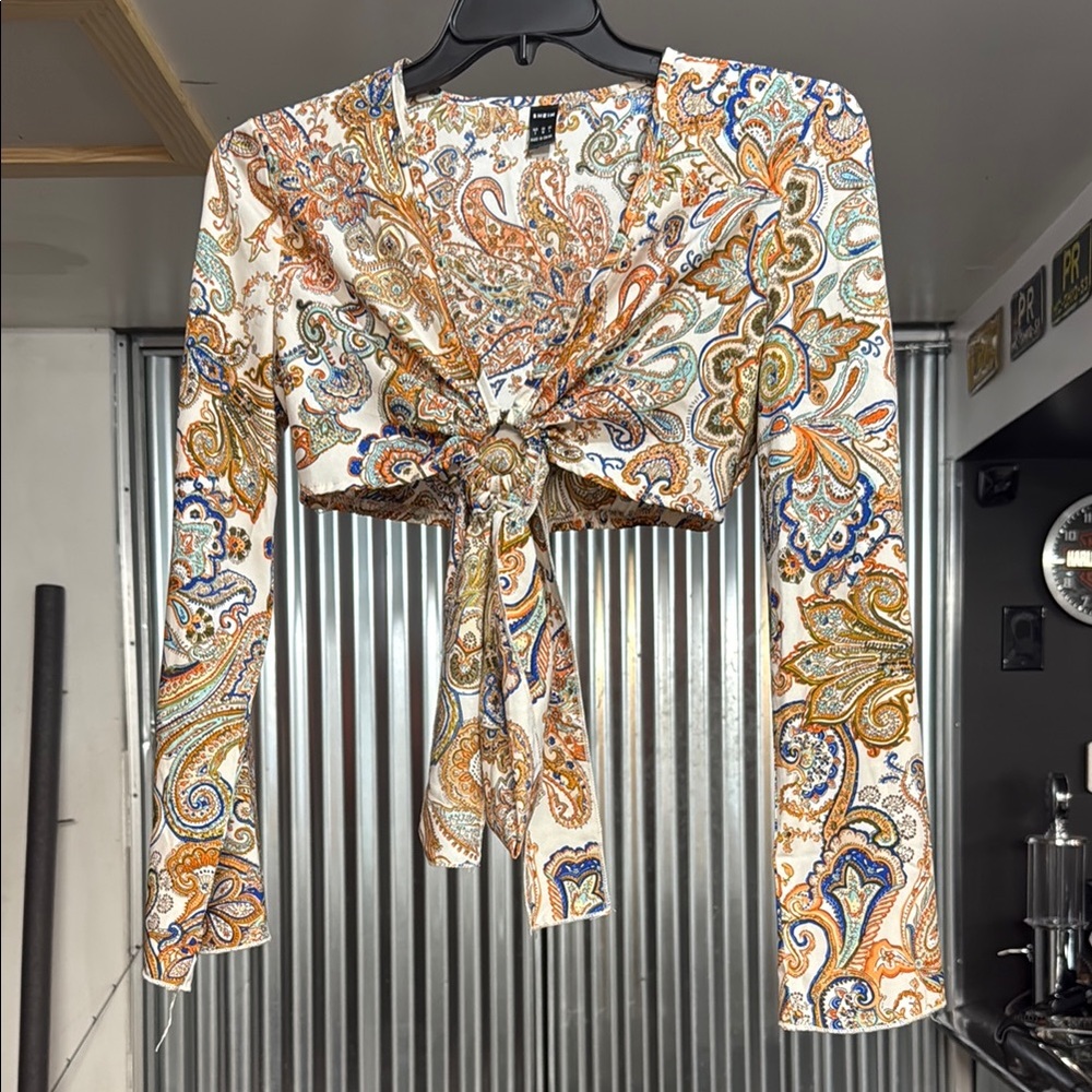 Paisley Print Tie-Front Crop Top